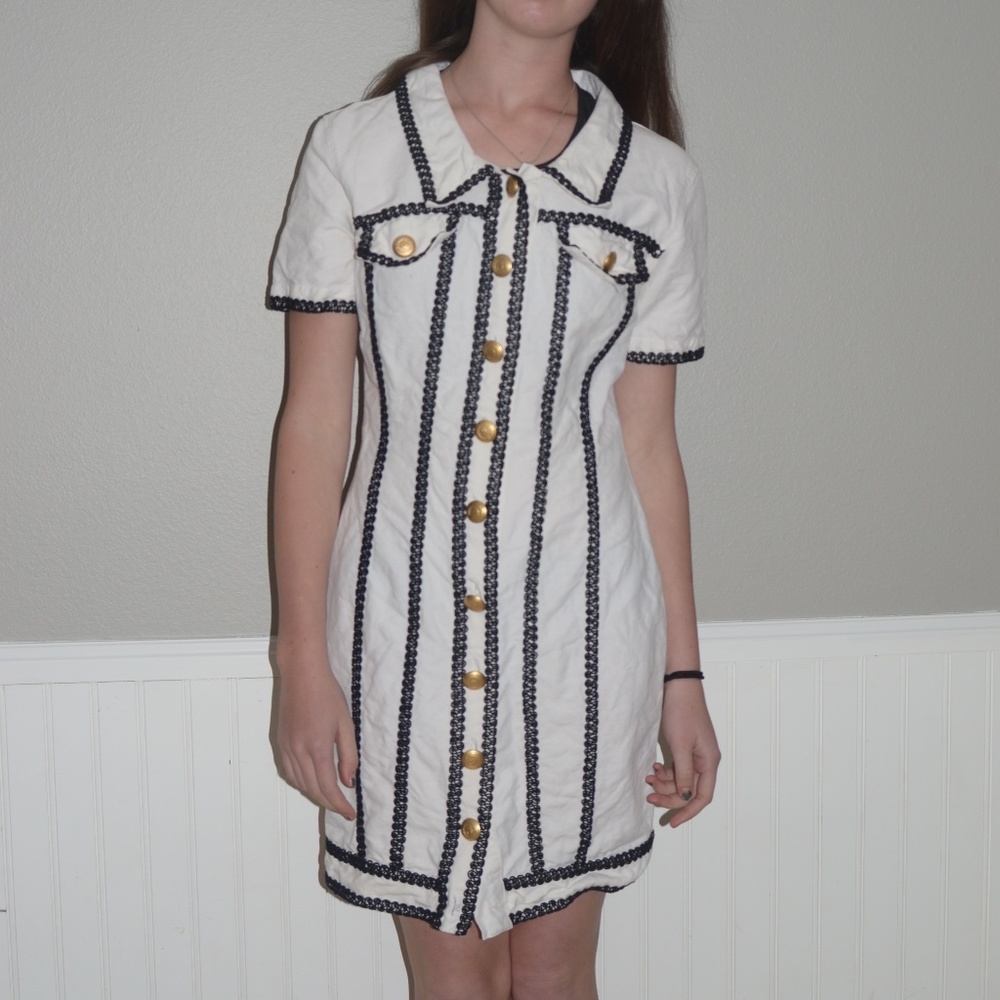 women's vintage size 4 Moschino dress white linen